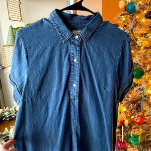J Crew Factory chambray poplin short sleeve